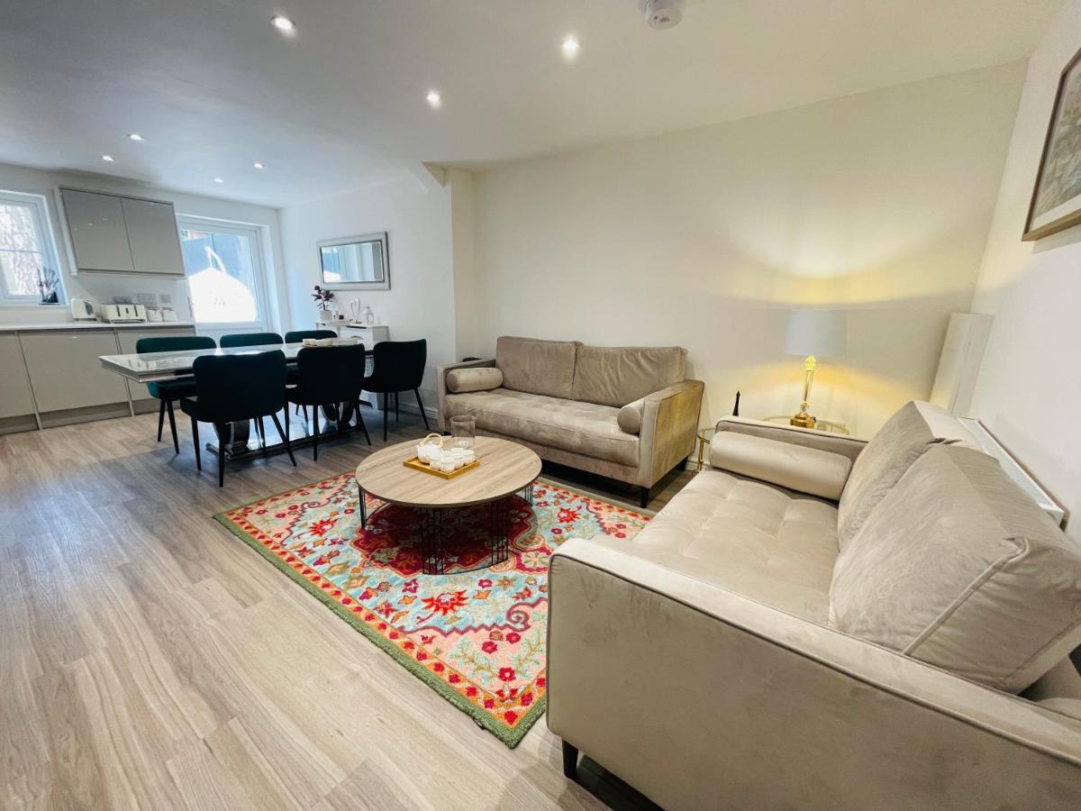 Riverside Premium Double Room Garden View E14 Londra Dış mekan fotoğraf
